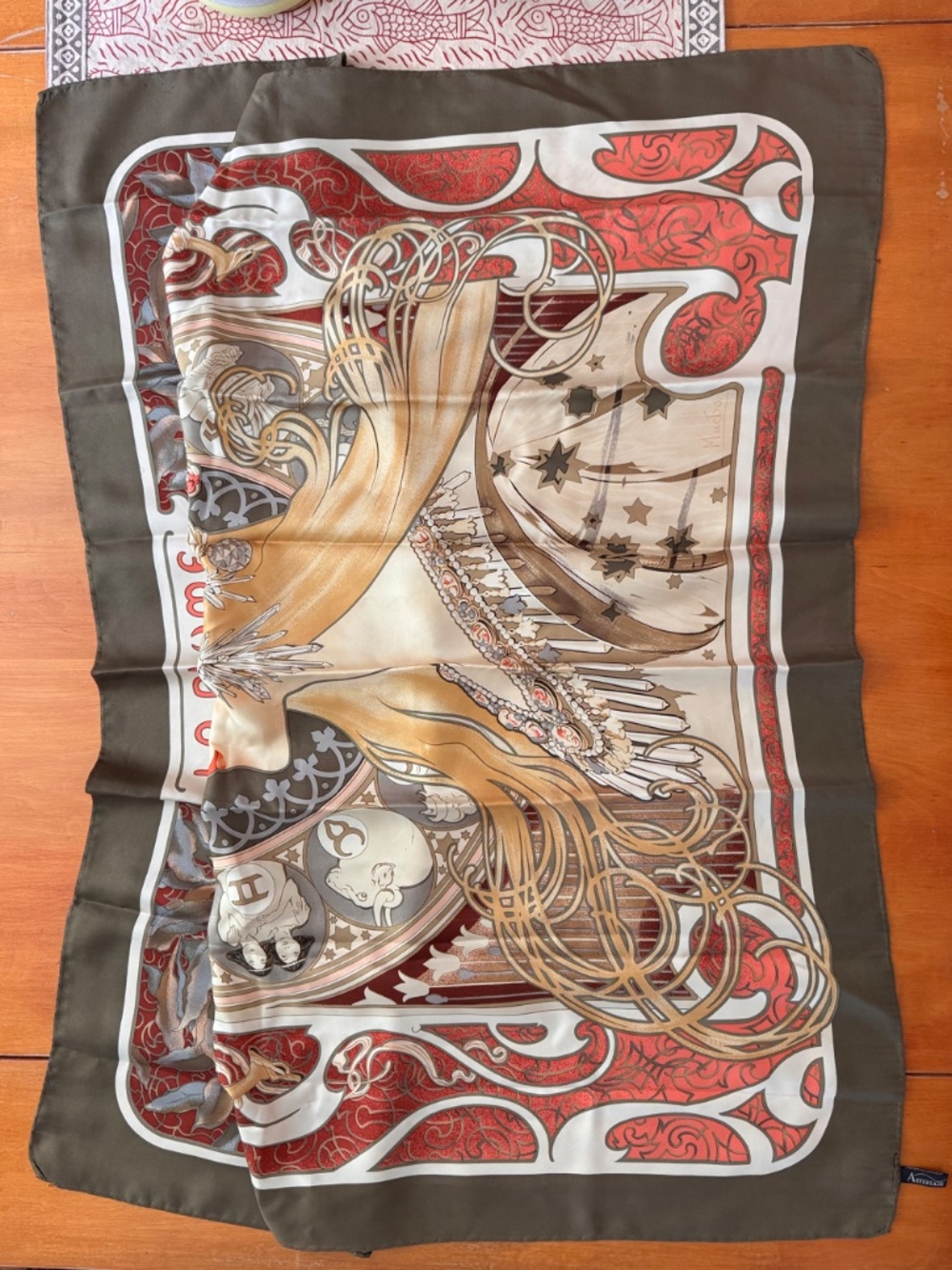 Art Nouveau Zodiac Astrology Scarf 100% Silk Made in Italy 34" Square - Picture 2 of 5